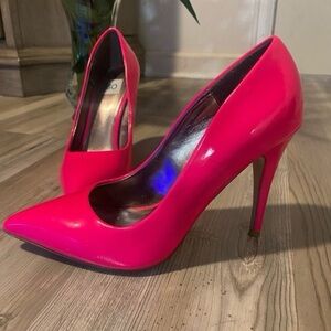 Worthington wor Zoe neon pink heels